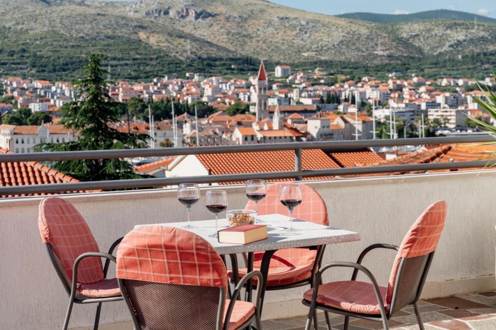 Apartments Kudelik Trogir Luaran gambar